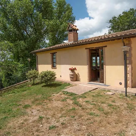 In San Vito In Monte Сasa de vacaciones